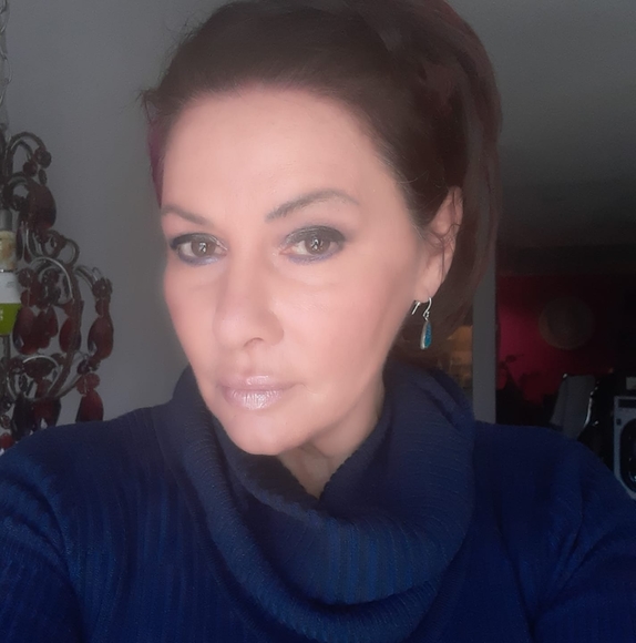 Meet your Posher, Jay - Picture 2 of 2